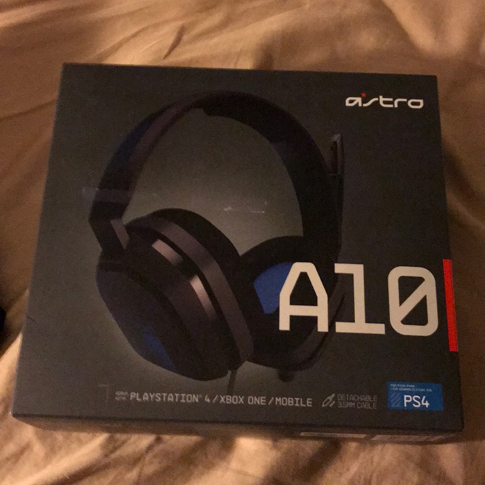 Astro A10 Gaming headphones